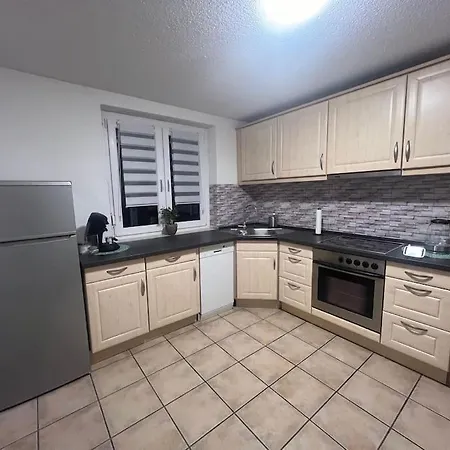 Feriendomizilaufderzollernalb Apartment *