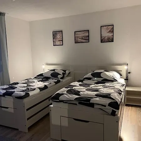 Feriendomizilaufderzollernalb Apartment