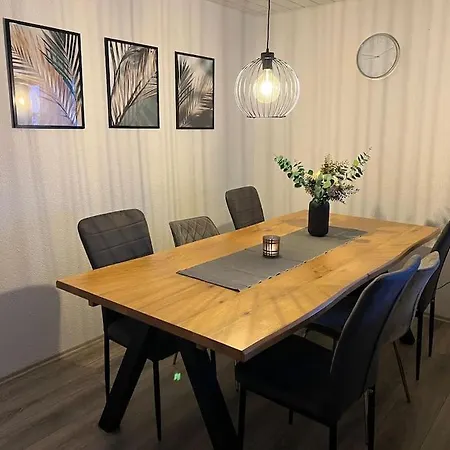 Apartment Feriendomizilaufderzollernalb