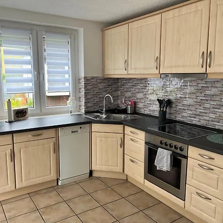 Apartment Feriendomizilaufderzollernalb *