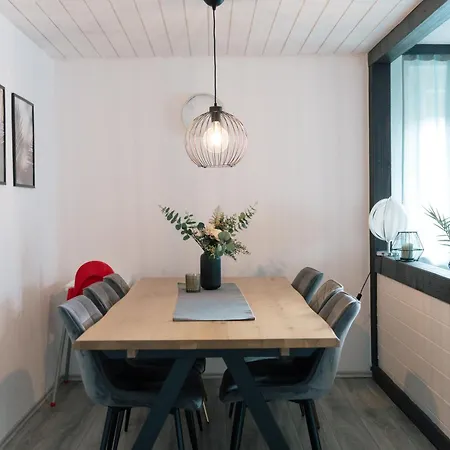 Appartamento Feriendomizilaufderzollernalb