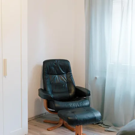 Apartment Feriendomizilaufderzollernalb *